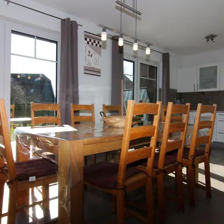 Komfortables In Friedrichskoog-spitze *