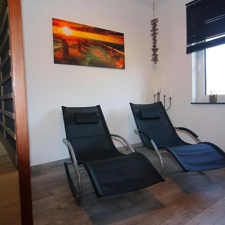 Komfortables In Friedrichskoog-spitze * 프리드릭스코오크-슈피츠